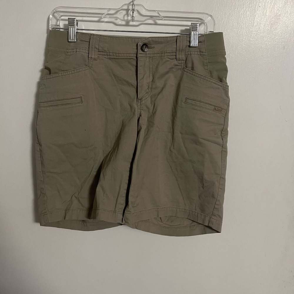 5.11 Women's Terra Twill 9" shorts